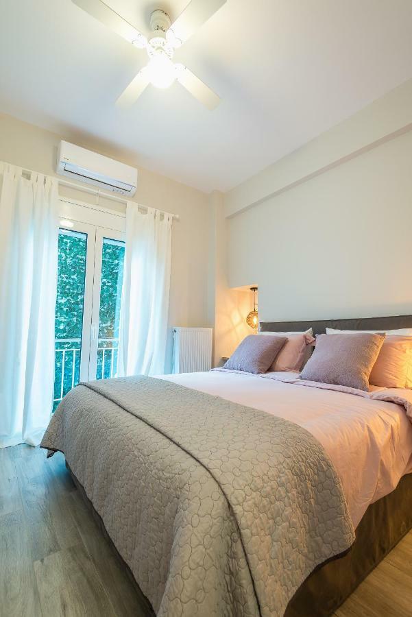 "Sunbow Earth"- Boutique New Apt In Dowtown Atenas Exterior foto