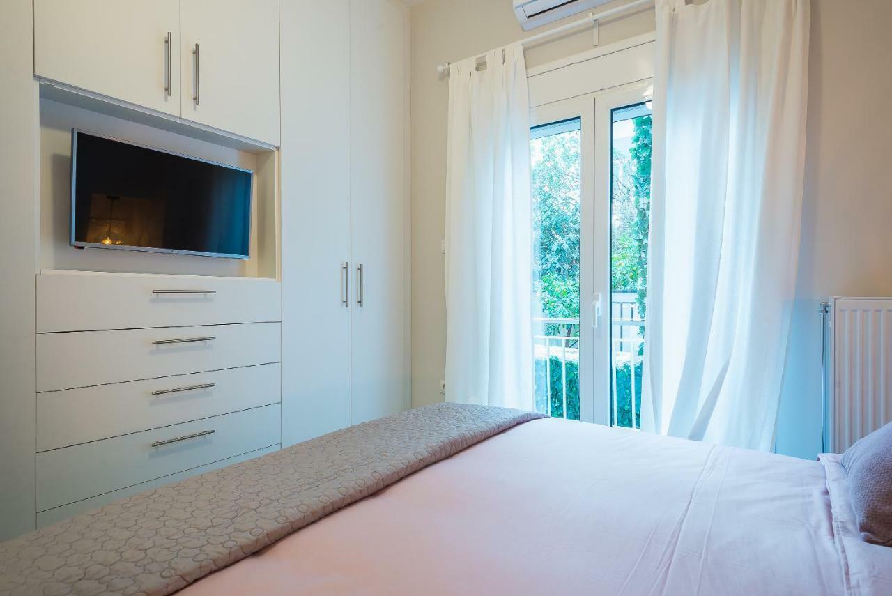 "Sunbow Earth"- Boutique New Apt In Dowtown Atenas Exterior foto