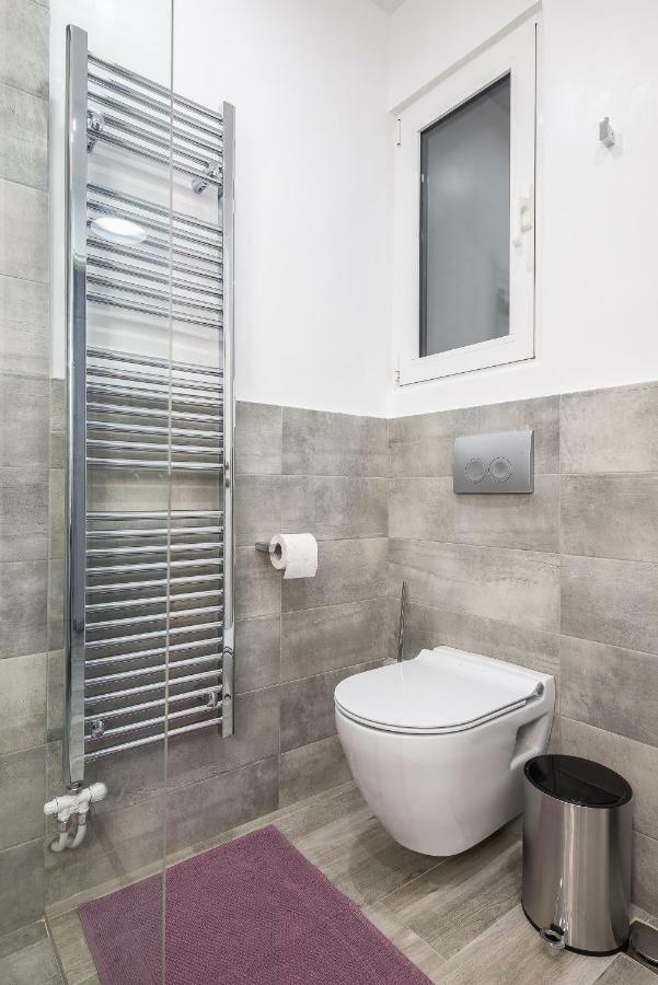 "Sunbow Earth"- Boutique New Apt In Dowtown Atenas Exterior foto